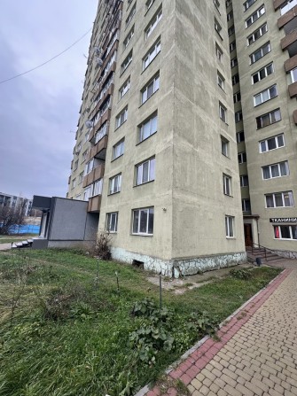 16 поверхівка (можливо під комерцію) - фото 1