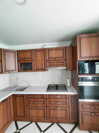 3 кімнатна квартира.  Митниця. Жужоми - фото 1