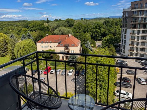 Продаж 1к квартира біля парку Боздош/ Набережна/ ЖК Радіщева/ 42 м2/ Вид на Парк