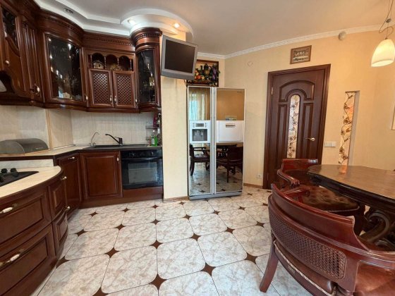 Продаж квартири 3-к 154м.кв. Острожського 55 Вінниця
