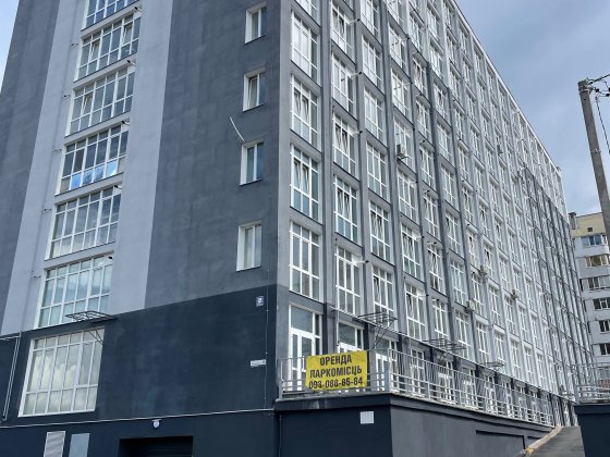 Новобудова в центрі В.Стуса 56 м.кв Чернігів