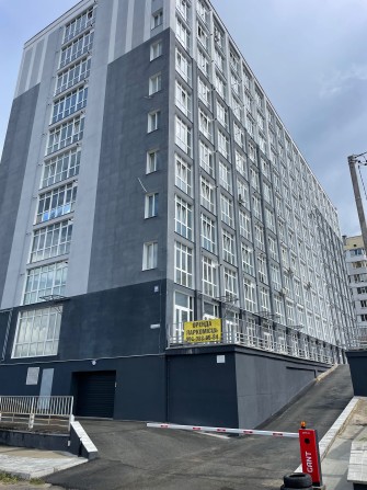 Новобудова в центрі В.Стуса 56 м.кв - фото 1