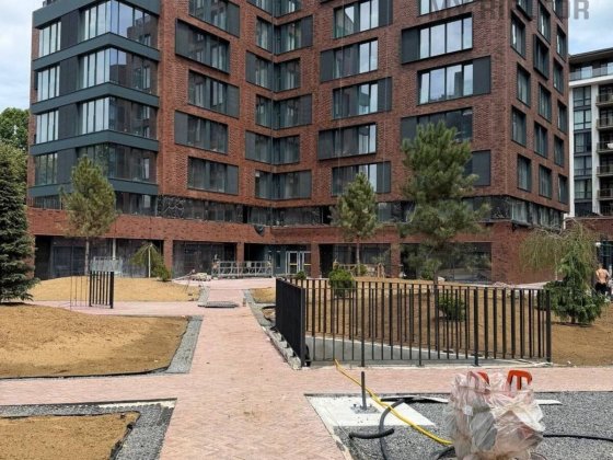 Продаж трикімнатної квартири ЖК Маверік