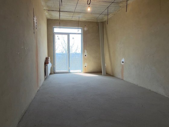 Продам квартиру в новобудові.