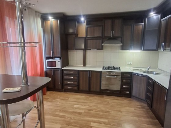 70 м2+Паркомісце Продаж 2 кім квартири в гарному місці Чернігів