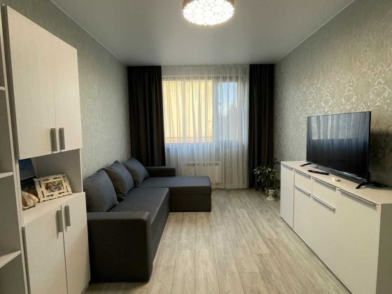 Продається 1кімн smart квартира 31м.кв ,8 березня, 128бригади,новий район ,3 поверх