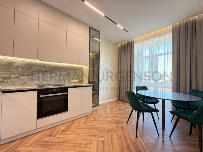 Продаж 2к квартири 65 м.кв / ЖК Сторожницький, вул. Капушанська - фото 1