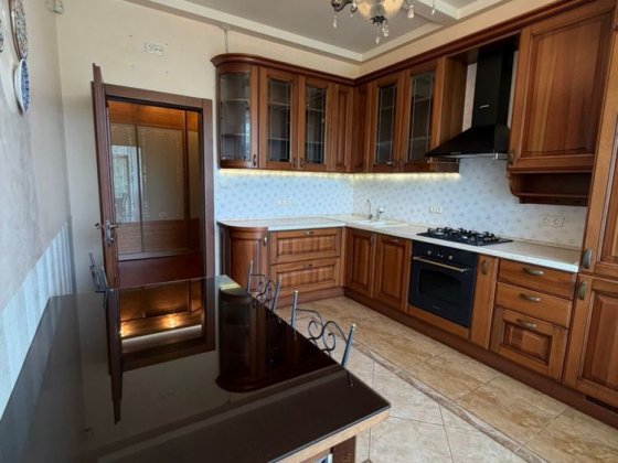 Продаж 3х кімнатної квартири з видом на ліс