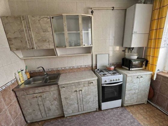 Продаж 3к квартира АГВ середній поверх Урожай Винница