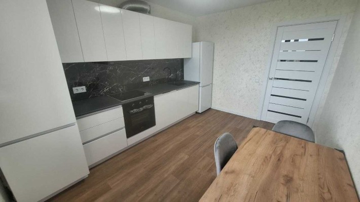 Продам 1-но комн. с Ремонтом Мебелью и Техникой, Автономка! - фото 1