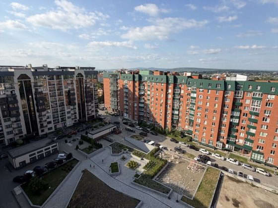 Продається 2 кім  новобудова 86 кв Чернівці