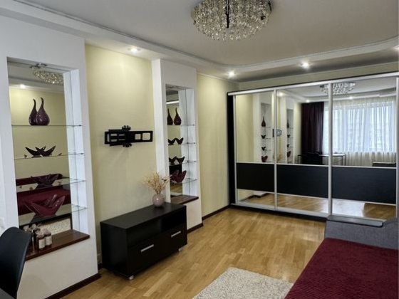 Продаж 3к з автономним опаленням Вінниця