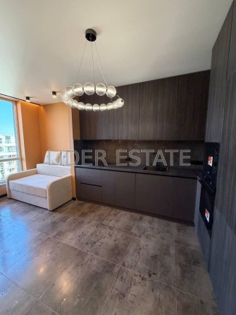 Продам 1,5 кімн. квартиру 43 м² у ЖК KRONA house, Ужгород, 9/9 пов. Забронюй зараз! - фото 1