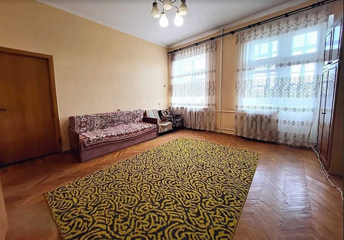 ПРОДАЖ 3к квартира , цегла Ближнє Замостя будинок офіцерів - фото 1