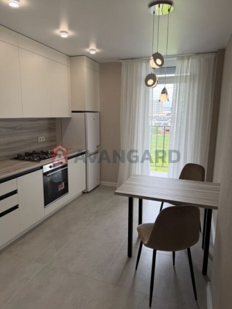 Продаж 1-к квартири з дизайнерським ремонтом у новобудові! - фото 1