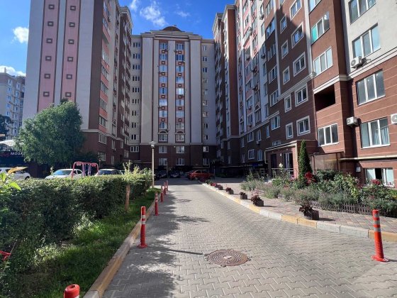 Продам 1-кімнатну квартиру з ремонтом та меблями у Софіївській Борщагівці без комісії Софіївська Борщагівка