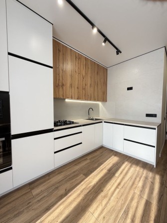 Продаж 1к квартра з новим ремонтом !! ЖК- У квартал - фото 1