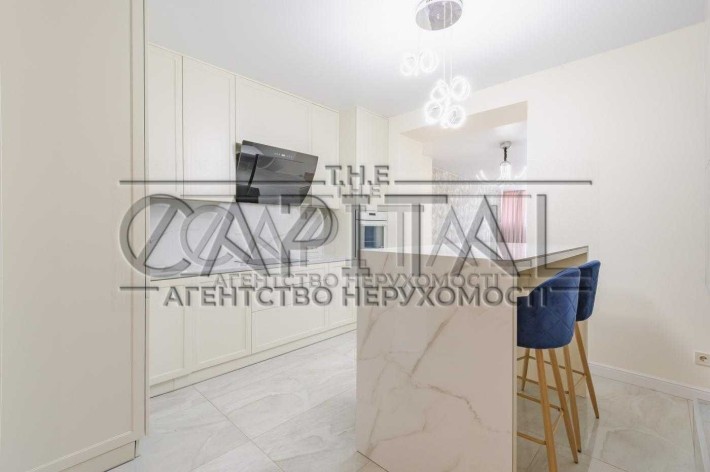 Продаж / Квартира / вул. Павла Чубинського, Софіївська Борщагівка - фото 1