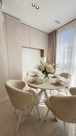 Продаж!!! Стильна світла, тепла та затишна квартира 1-к квартира з дизайнерським ремонтом! 41 м², Со - фото 1