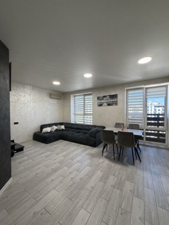Продаж 3 к квартира  Жк У квартал - фото 1