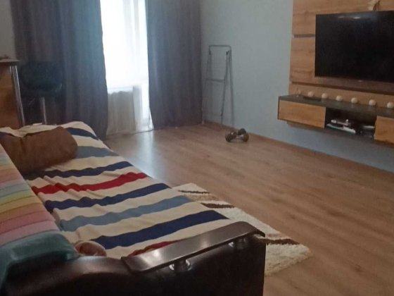 Продам 1 кімнатну квартиру студію Бердичев