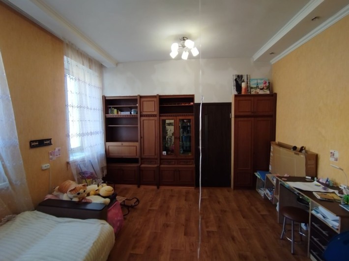Продам двокімнатну квартиру 63.8 М2 Центр міста - фото 1