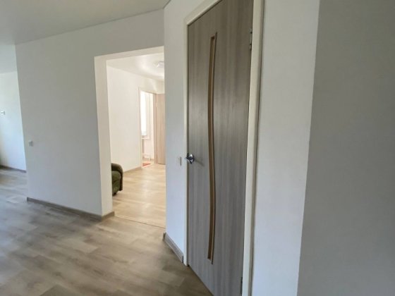 Продам 2 кімнатну квартиру перебудована з 3 трехкомнатної Олександрія
