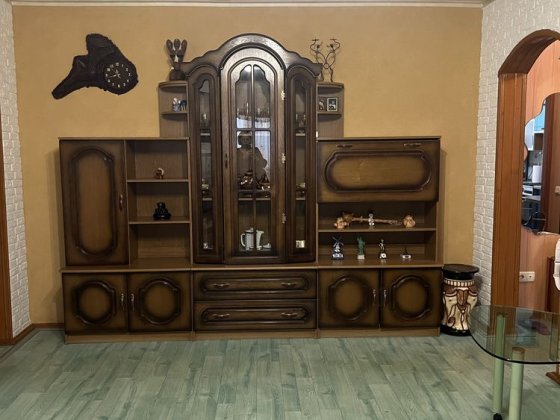 Продається трикімнатна квартира на Квадрате! Александрия