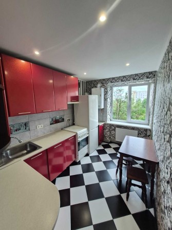 Продам 3-х кім квартиру 62м2 з інд.опаленням, ремонт, меблі, техніка. - фото 1