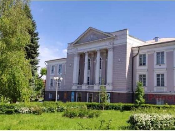 Продам 2-х кімнатну з ремонтом, меблями і технікою Каменское