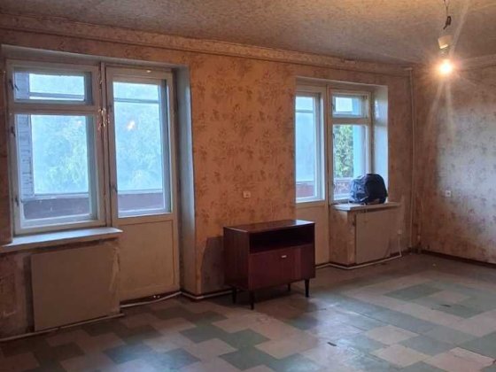 Продам 3х кімнатну квартиру з електроопаленням 3/9  Черемушки , ЦНАП, Каскад Каменское