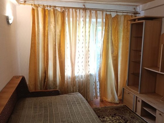 Продам 1 комн кв Каштанов черемушки Каменское