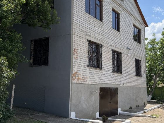 Продається частина будинка на 2 поверхи Вознесенск