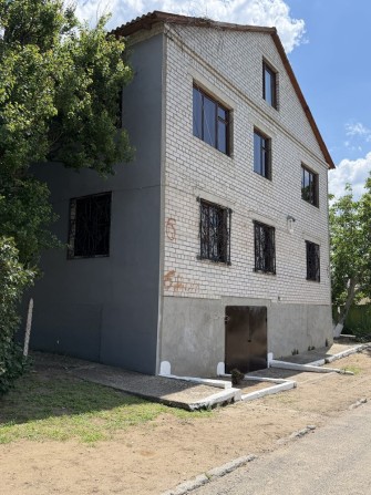 Продається частина будинка на 2 поверхи - фото 1