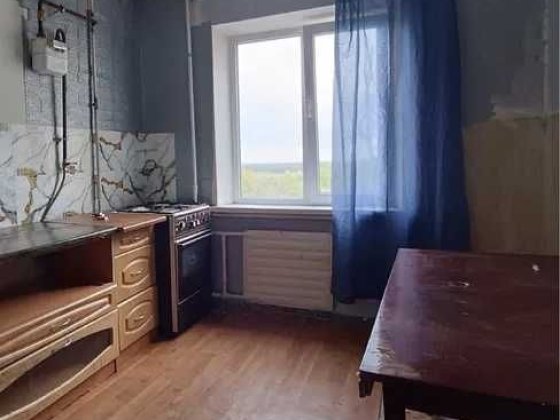 Продам 2 ком квартиру 1-й мрн Левыый берег Каменское