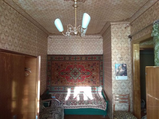 Продається 1 кім. квартира ДК «Химик» з АО від хазяїна Кам'янське