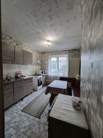 Продам 3х к.кв 2/9 1мкр - фото 1