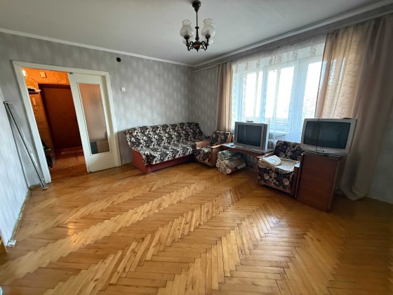 Продаж 3-кімнатної квартири у самому центрі Вишгорода Вишгород