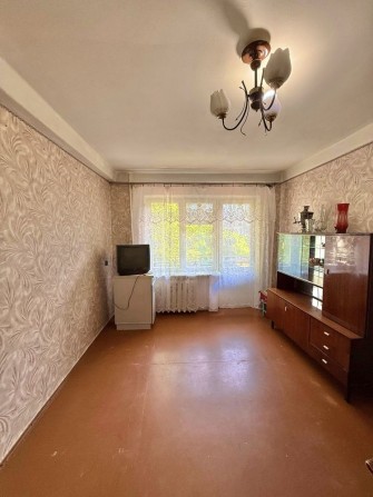 Продаж 1х кімнатної квартири в районі Україна - фото 1