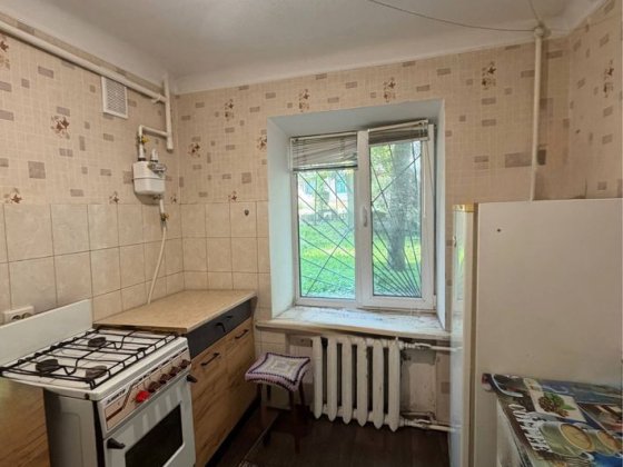 Продам 1 ком.Каменское р-н Черёмушки Кам'янське