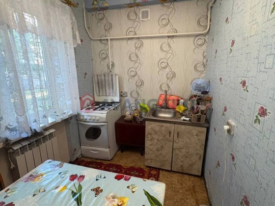 У продажі 1-кімнатна в центрі Соцміста Кам'янське