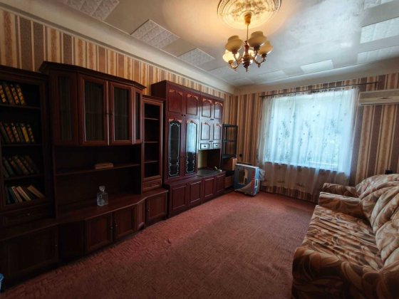 Продам 2-х комнатную квартиру Кам'янське