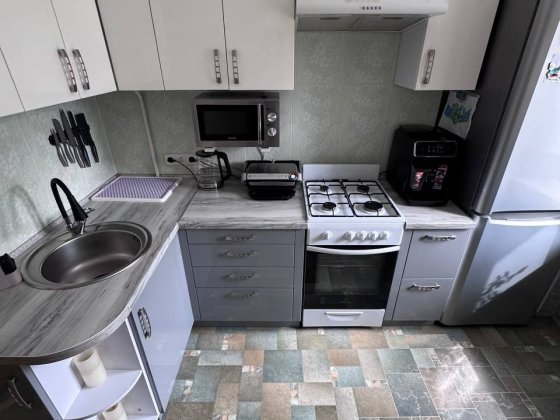 Продам класну 2к квартиру на соцмісті Каменское