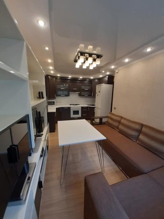 Продам 3к квартиру на Сергія Слісаренка - фото 1