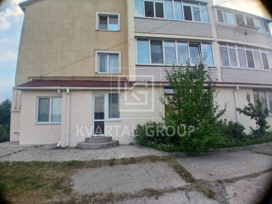 2-кімнатна квартира з окремим входом і паркомісцем | Гостомель |Мінімальне оформлення Гостомель