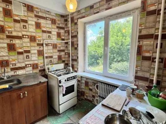 Продам 1 кімнатну квартиру! Південий район!Механізаторів! Кам'янське