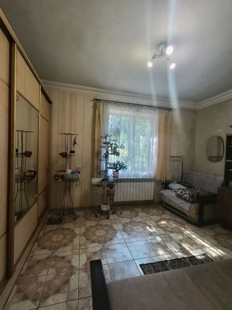 Продам 2 комнатную квартиру правый берег - фото 1