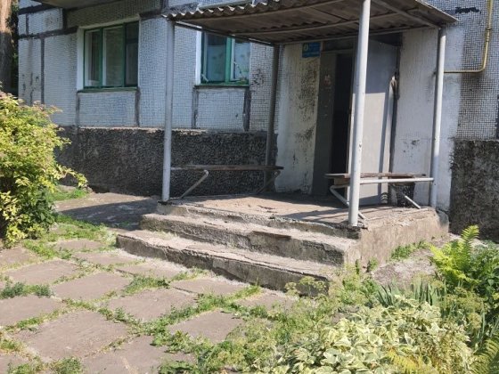 Продам 2 ком " Соцгород" Каменское