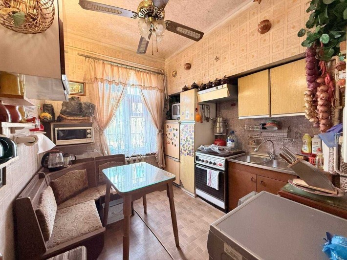 Продаж, 2 кімн. квартира, МЕБЛІ та ТЕХНІКА- вул. Павловська - фото 1