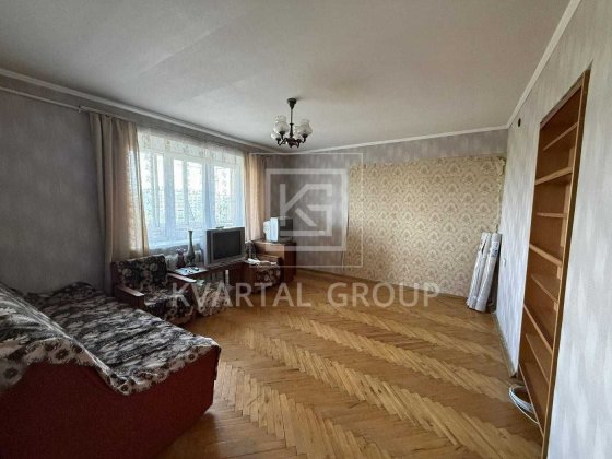 Продам 3 кімнатну квартиру з ремонтам в центрі Вишгорода! Вышгород